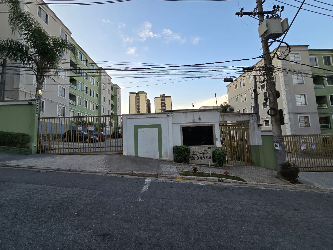 Apartamento 2 dormitórios em Jardim Guapituba, Mauá