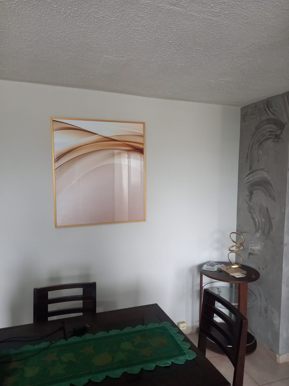 Apartamento 2 dormitórios em Jardim Guapituba, Mauá