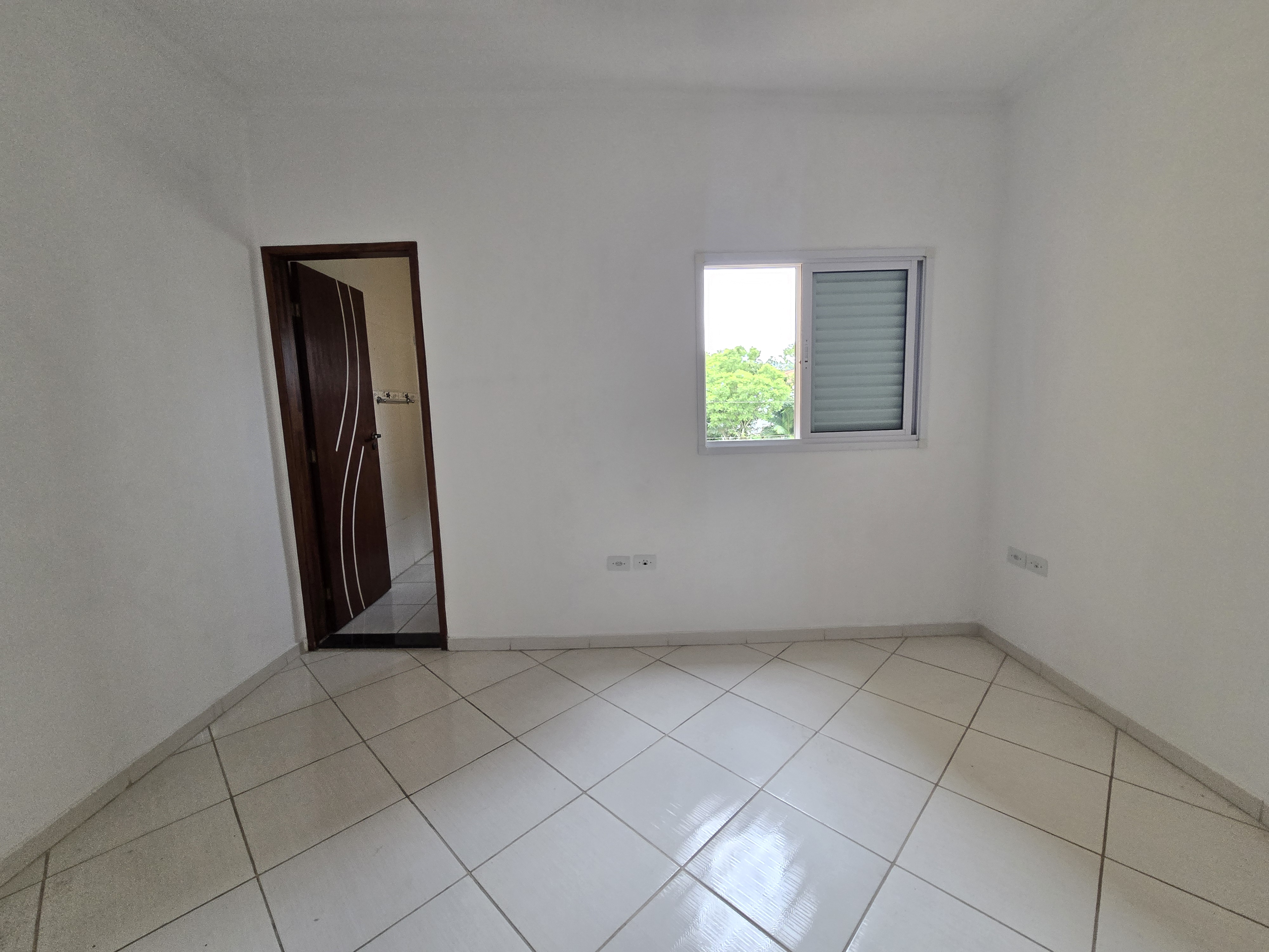Cobertura 3 dormitórios em Jardim Santo André, Santo André