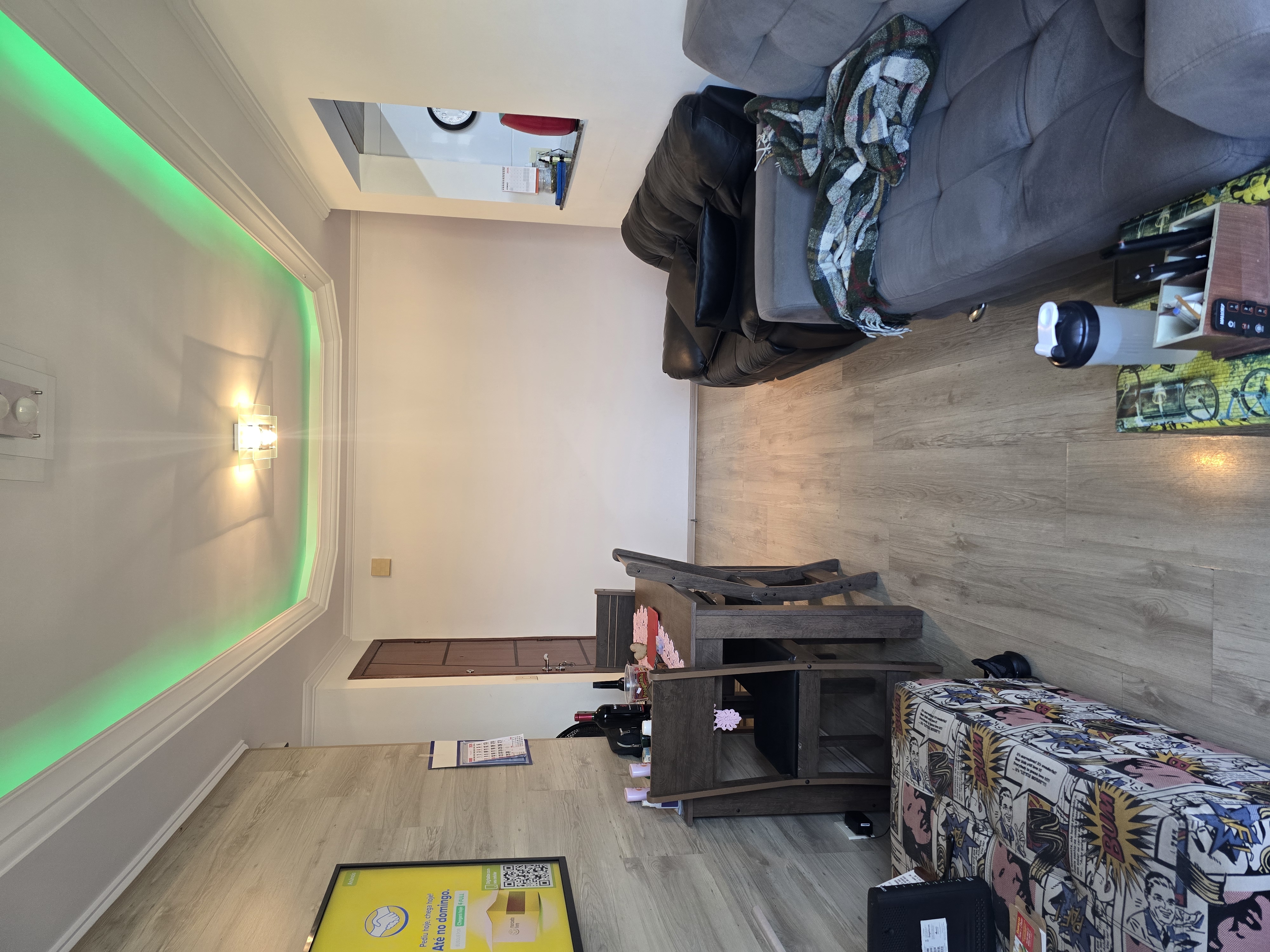 Apartamento 3 dormitórios em Vila Nossa Sra. das Vitorias, Mauá