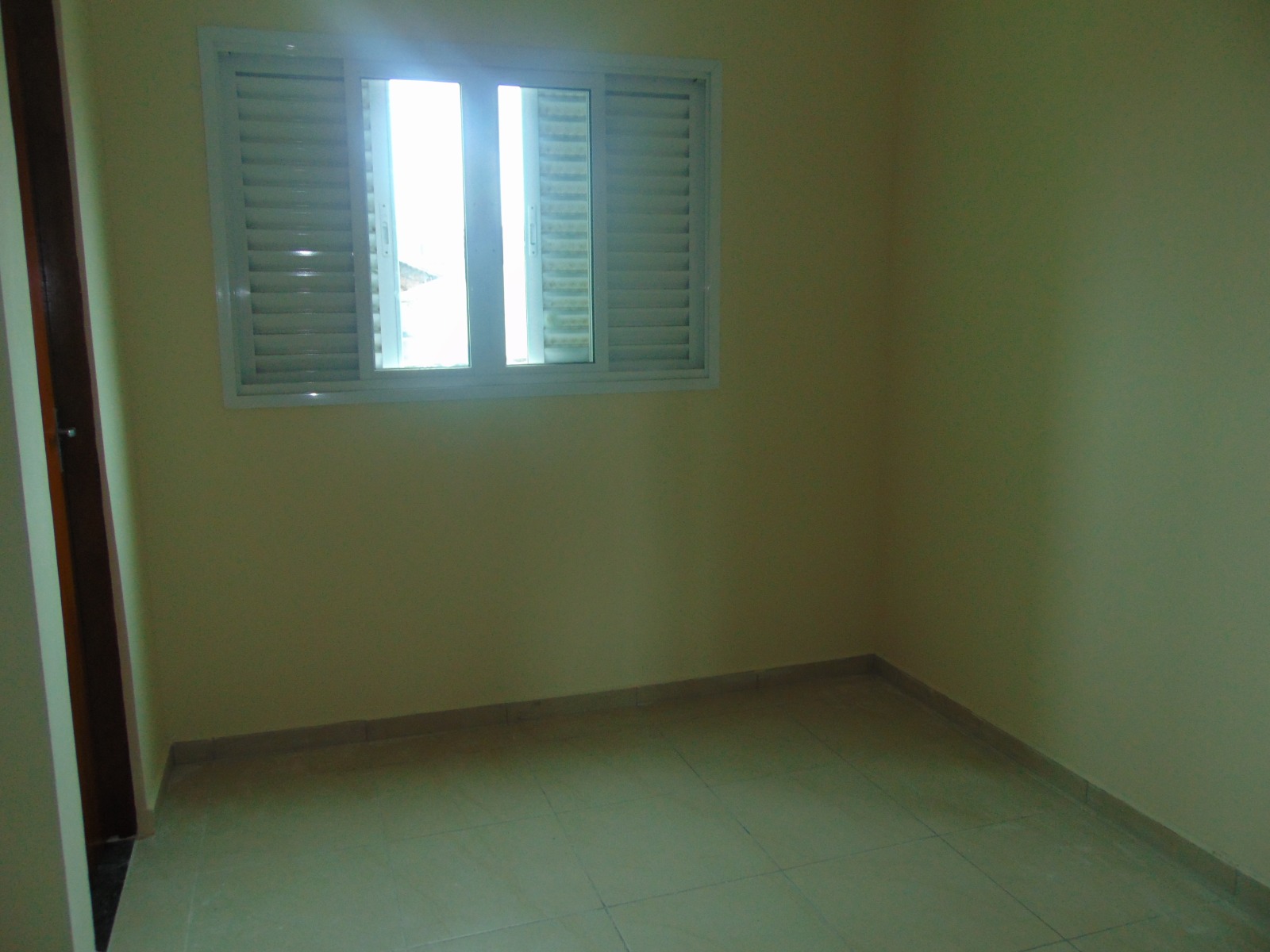 Casa 2 dormitórios em Santa Lídia, Mauá